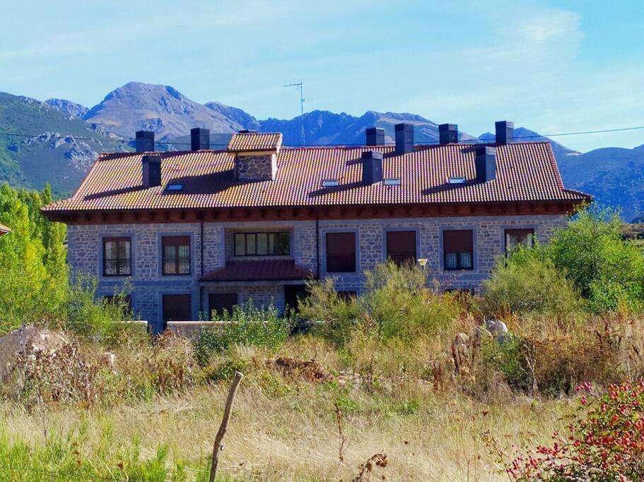 Апартаменти Duplex El Refugio De Porma Пуебла-де-Лільйо Екстер'єр фото