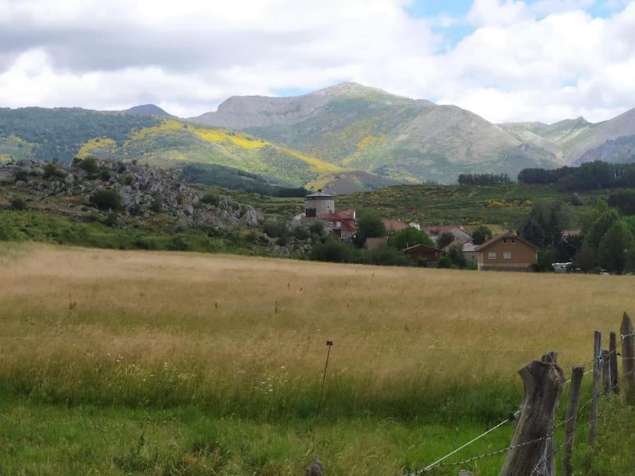Апартаменти Duplex El Refugio De Porma Пуебла-де-Лільйо Екстер'єр фото